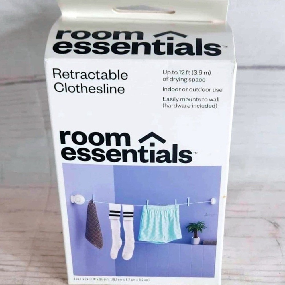 Room Essentials Retractable Clothesline White 12ft Indoor Outdoor Wall Mount NEW